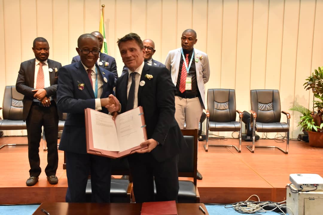 image Relance du Plan Comores Emergent : 1,4 milliards d’euros s’ajoute aux 3,952 milliards annoncés à Paris
